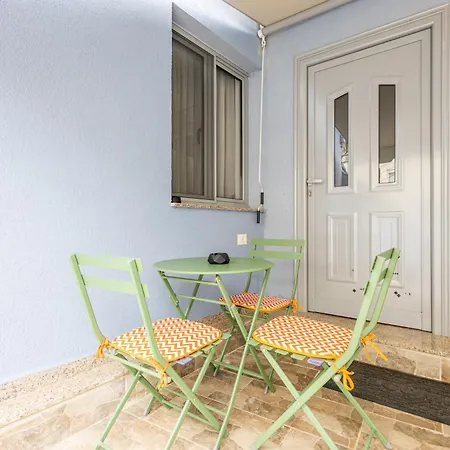 Appartement 15 Min Form Center - Easy Access - Modern House Tirana